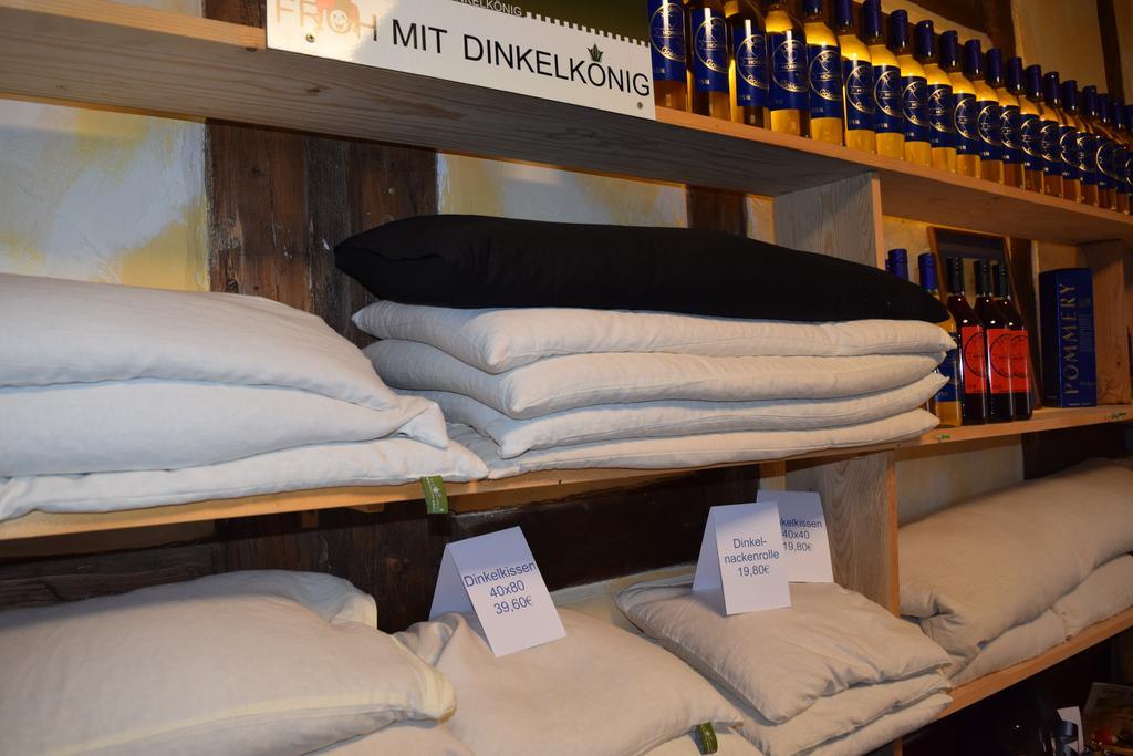 Gasthaus & Hotel Drei Lilien Werbach Luaran gambar
