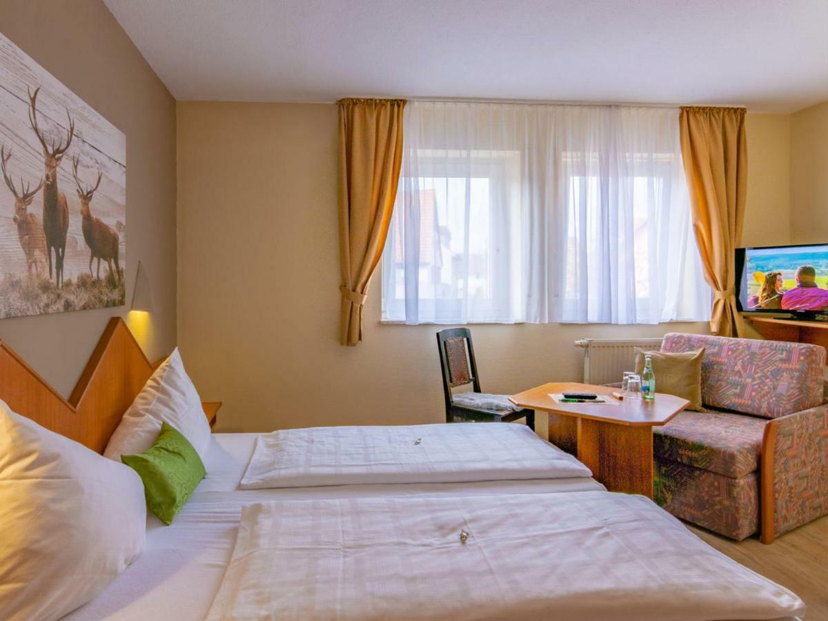 Gasthaus & Hotel Drei Lilien Werbach Luaran gambar
