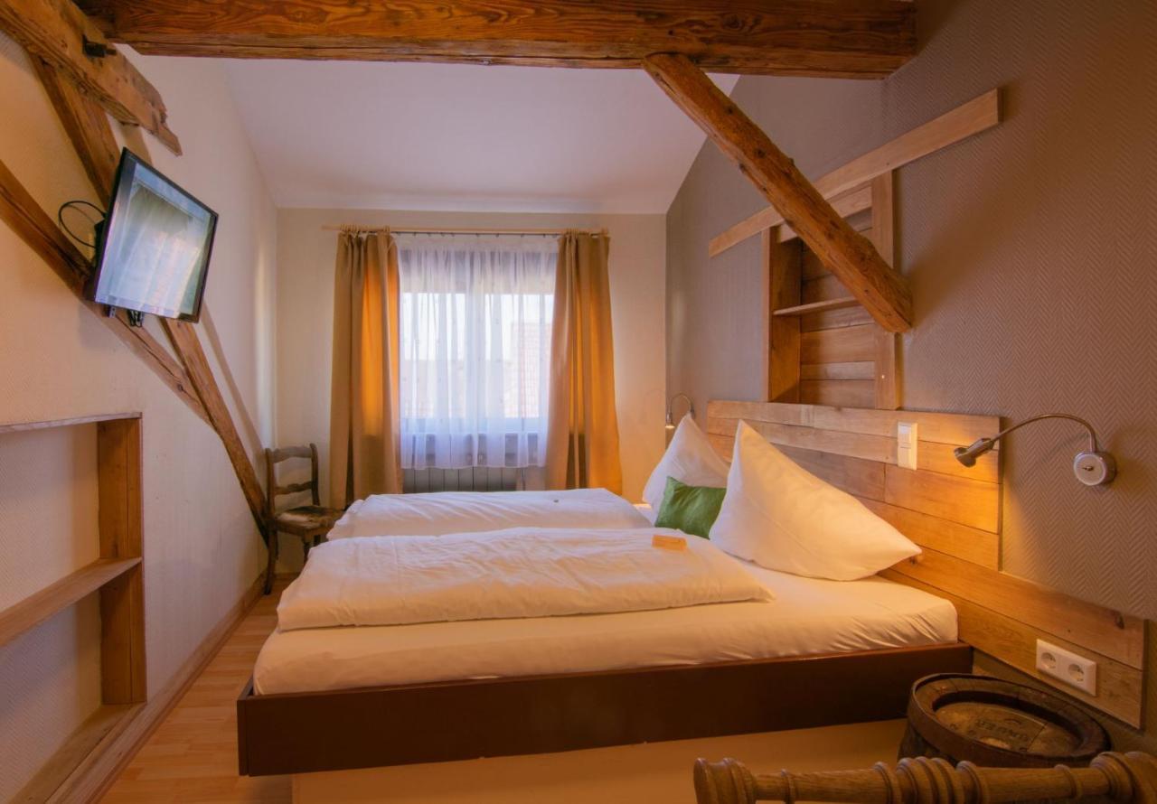 Gasthaus & Hotel Drei Lilien Werbach Luaran gambar